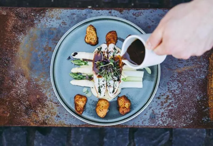 Pflugwirts Hotel Und Gasthaus