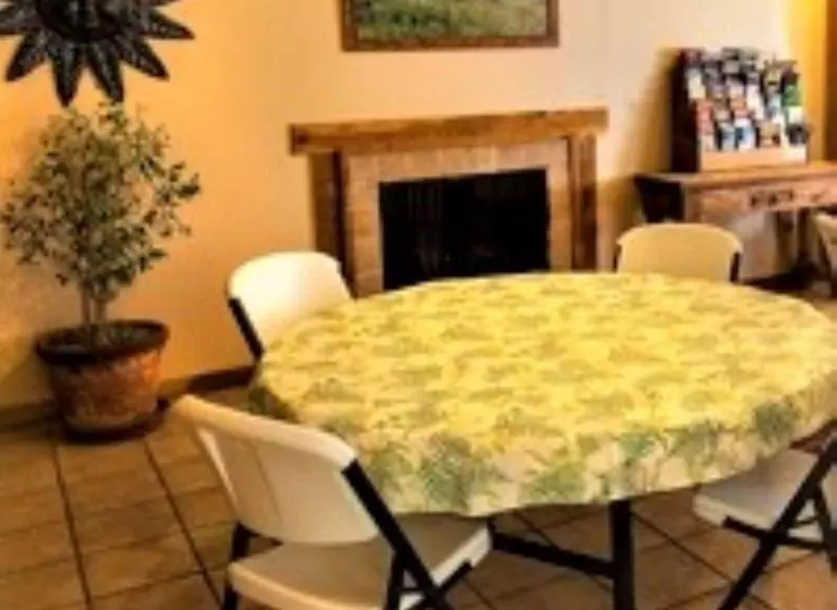 Hotel Pinecliff Village Resort