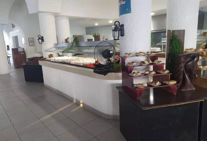 Otel Sierra Mar All Inclusive At Tesoro