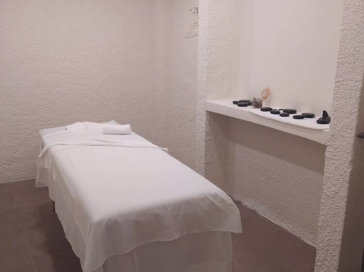 Отель Sierra Mar All Inclusive At Tesoro