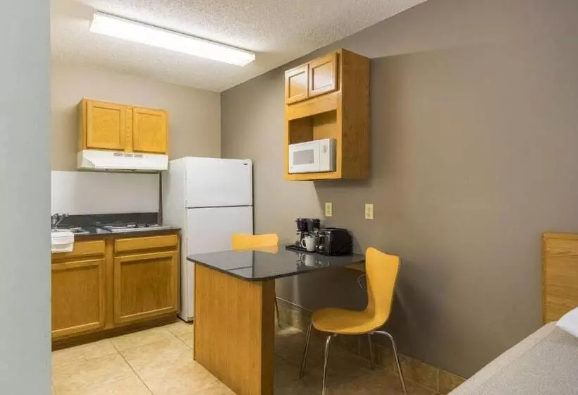 호텔 Studio 6 Statesboro, Ga