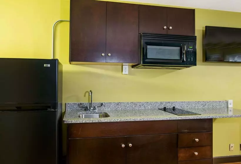 호텔 Suburban Extended Stay  Selma I95