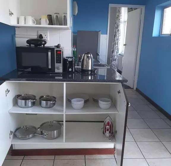 בית מלון כפרי Unit 95 Oceanic   Self Catering, North Beach