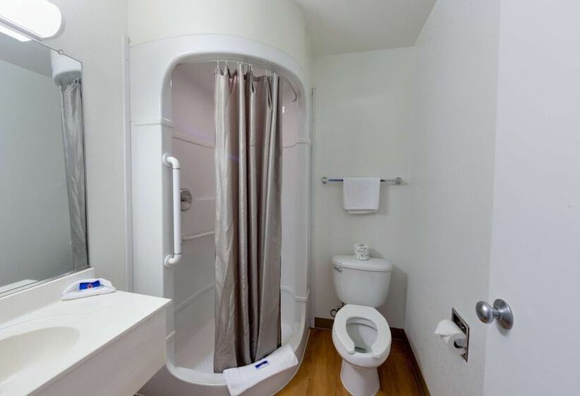 Motel 6 Weed  Mount Shasta