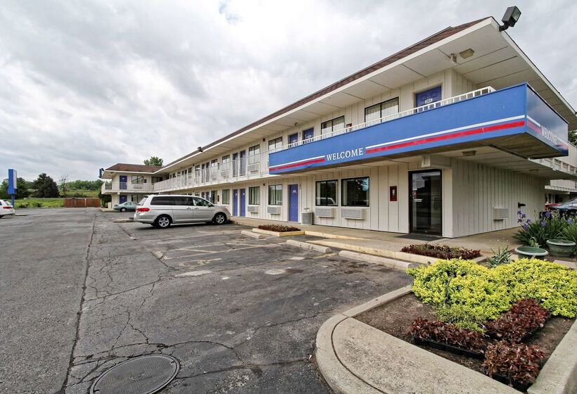 Motel 6amherst, Oh Cleveland West Lorain
