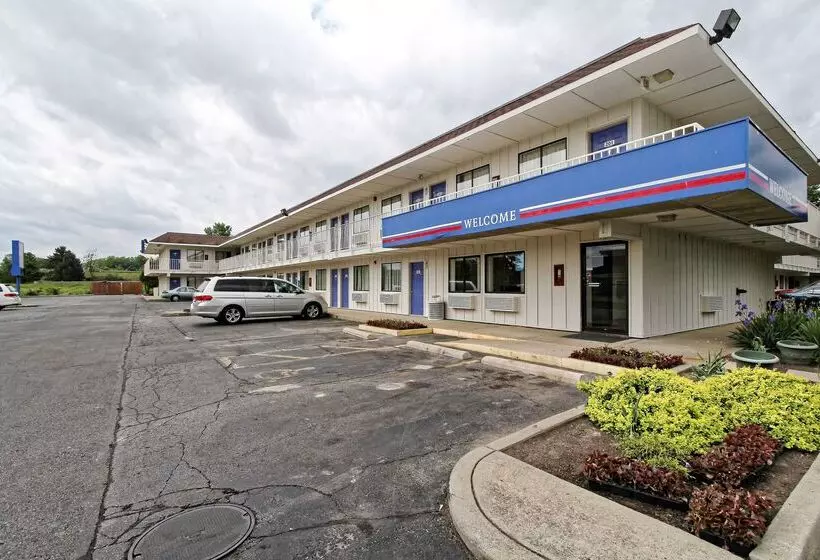 Motel 6amherst, Oh  Cleveland West  Lorain