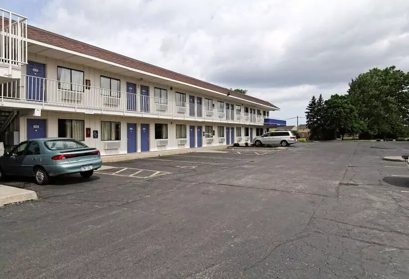 Motel 6amherst, Oh  Cleveland West  Lorain