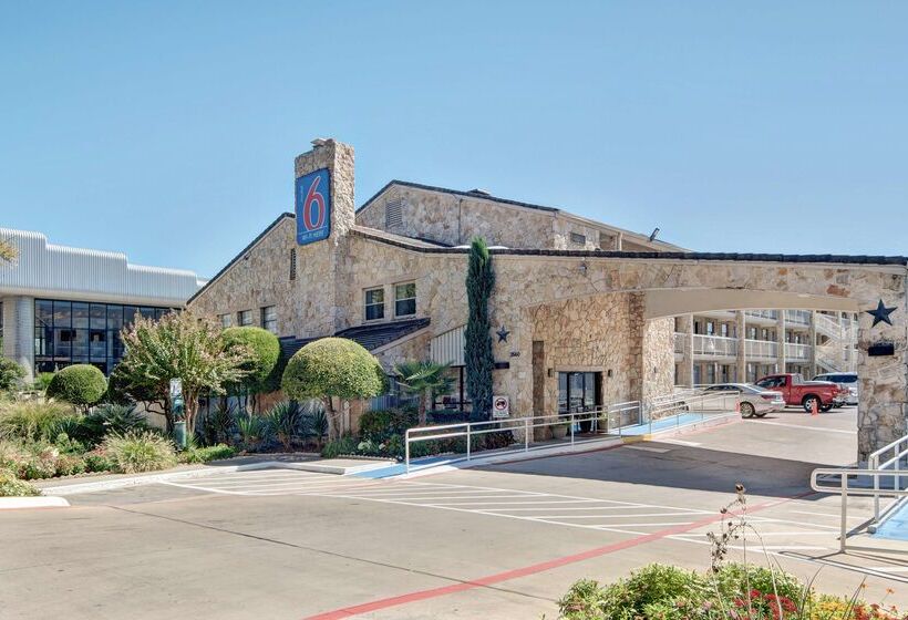 Motel 6dallas, Tx Forest Lane