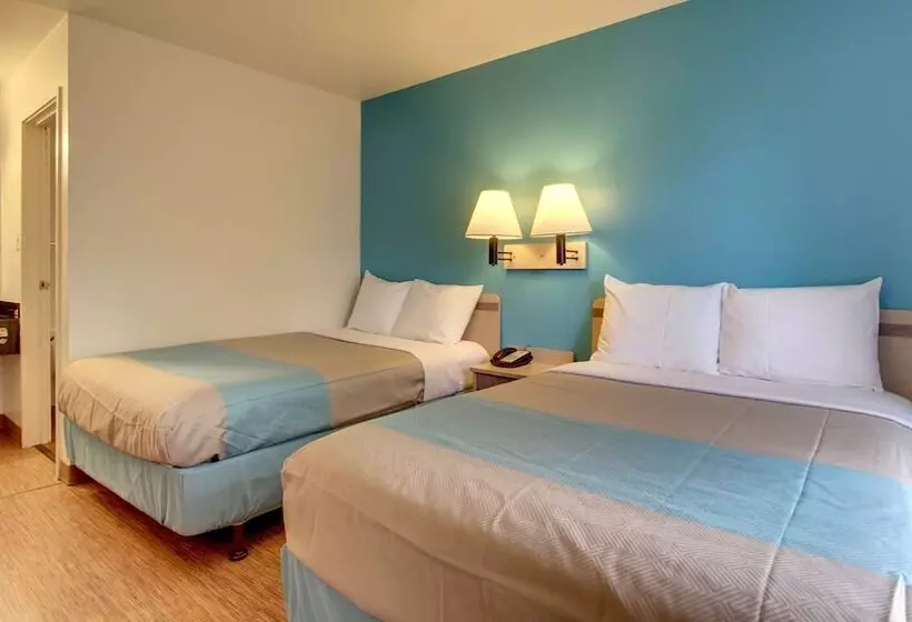 Motel 6 des Moines, Ia  North