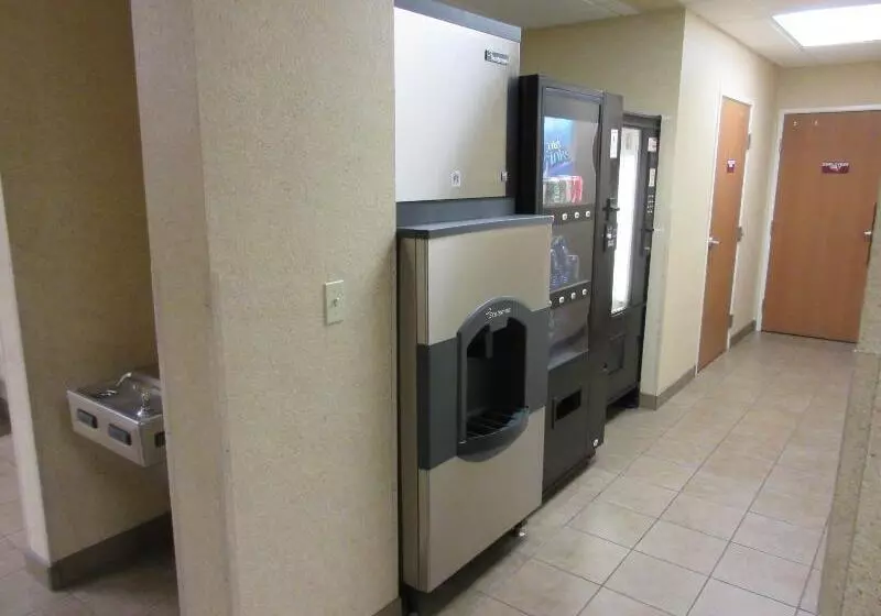 汽车旅馆 Parkfield Inn Warsaw