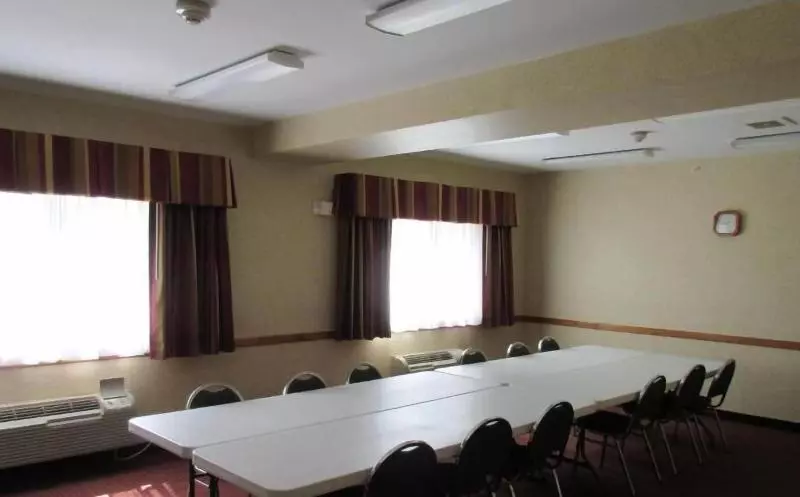 汽车旅馆 Parkfield Inn Warsaw