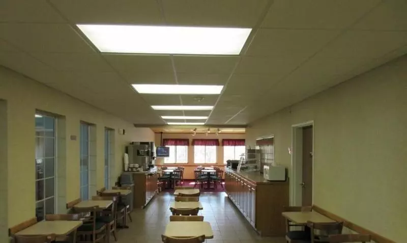 汽车旅馆 Parkfield Inn Warsaw