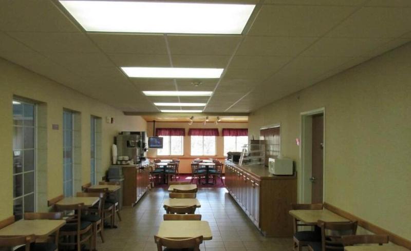 فندق على الطريق Parkfield Inn  Warsaw