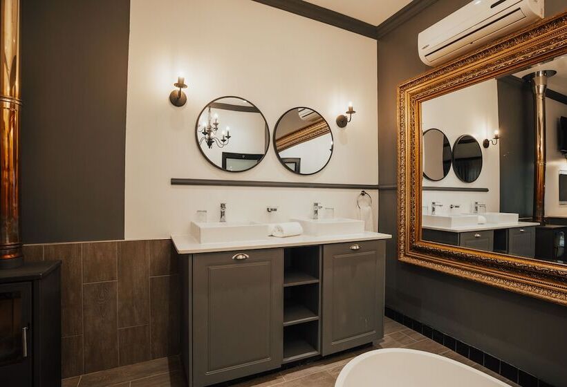 Dunkeld Country & Equestrian Estate