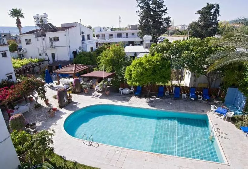 Follow The Sun Hotel Apartments