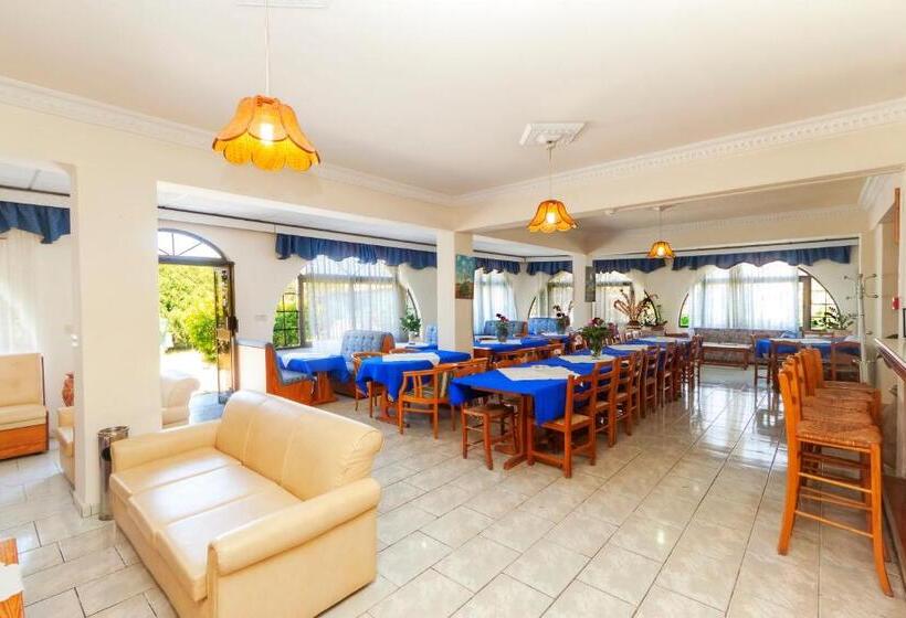 Follow The Sun Hotel Apartments