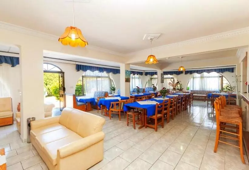 Follow The Sun Hotel Apartments