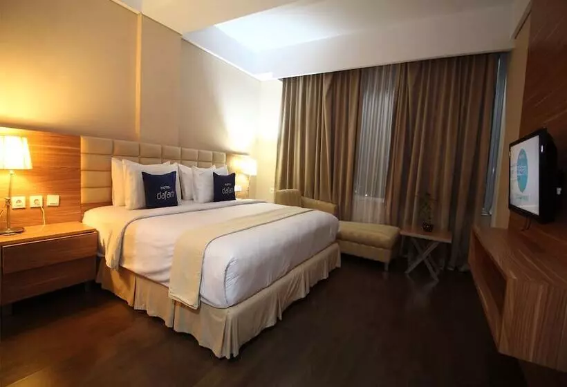 בית מלון כפרי Dafam Pekanbaru