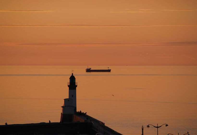 בית מלון כפרי De Calais