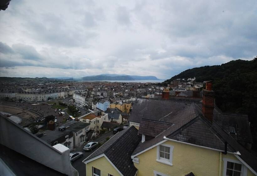 בית מלון כפרי Headlands