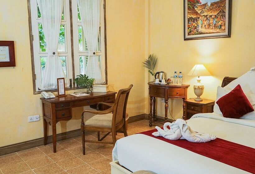 ホテル Kayu Arum Resort