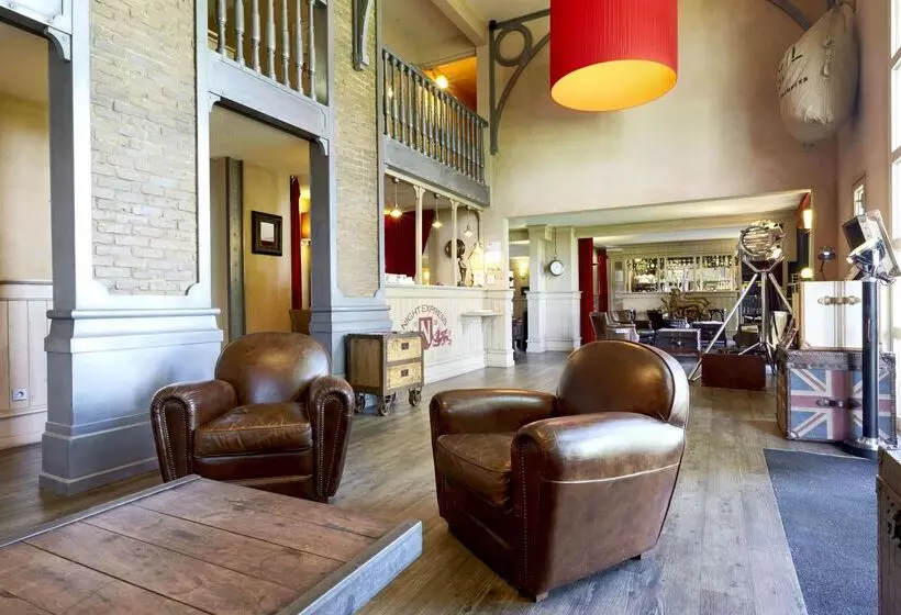 酒店 Kyriad Cholet