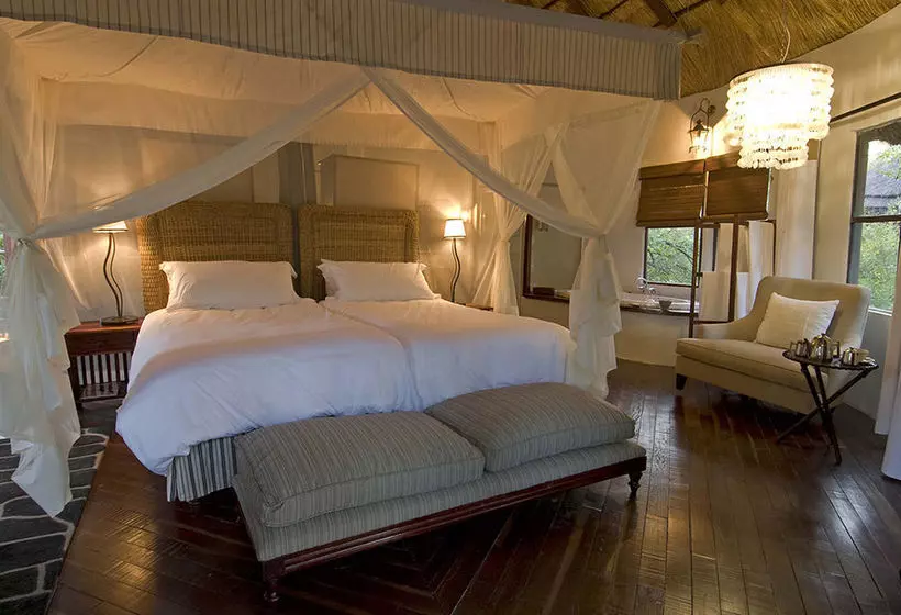 هتل Sanctuary Sussi & Chuma