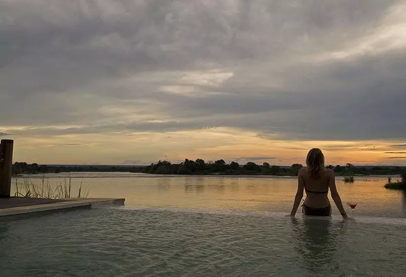 هتل Sanctuary Sussi & Chuma