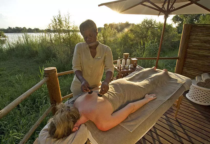 هتل Sanctuary Sussi & Chuma