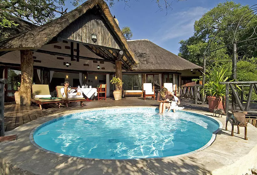 هتل Sanctuary Sussi & Chuma