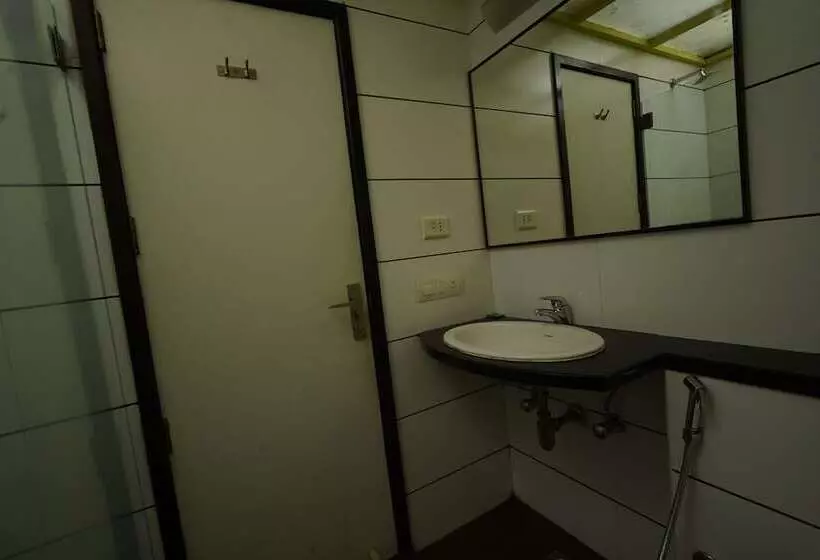 בית מלון כפרי The Sapphire Comfort