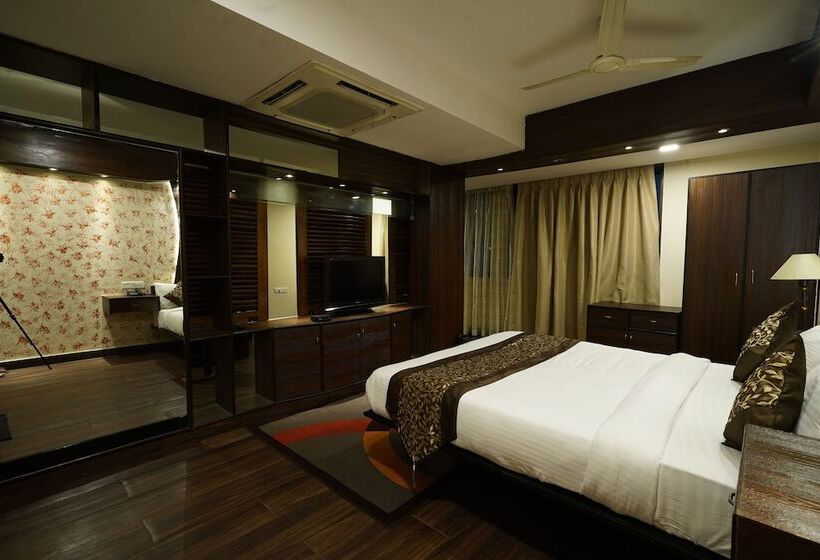 호텔 The Sapphire Comfort