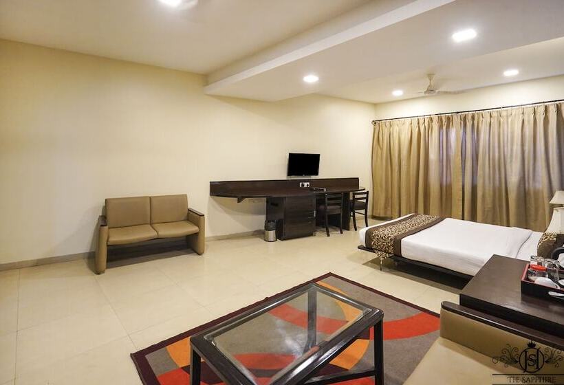 호텔 The Sapphire Comfort