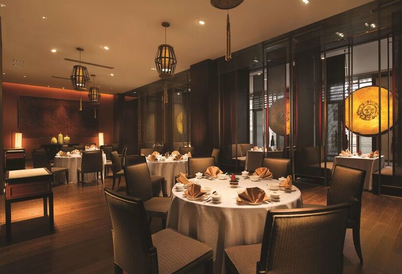 בית מלון כפרי Shangrila Lhasa