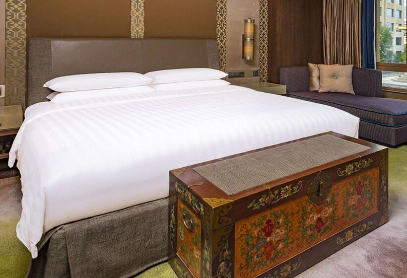 בית מלון כפרי Shangrila Lhasa