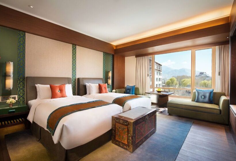 בית מלון כפרי Shangrila Lhasa