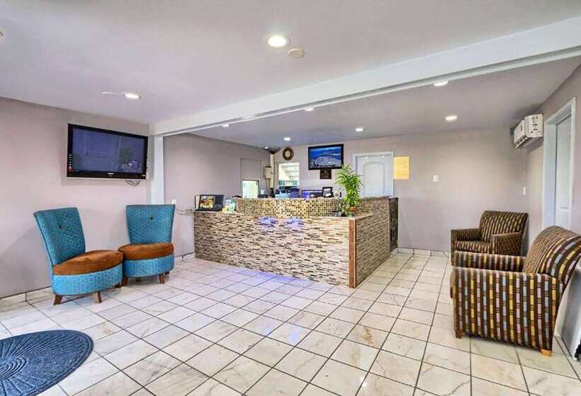 호텔 Country Garden Inn