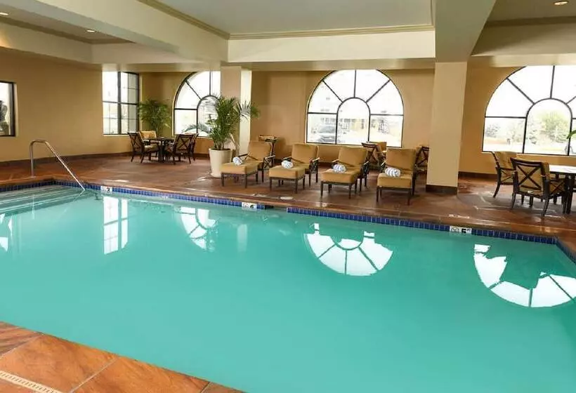 ホテル Woolley's Classic Suites Denver Airport