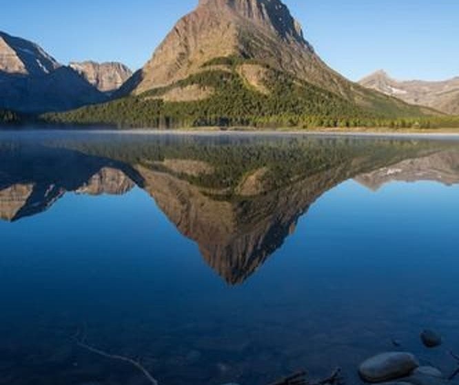 Many Glacier Hotel   Inside The Park