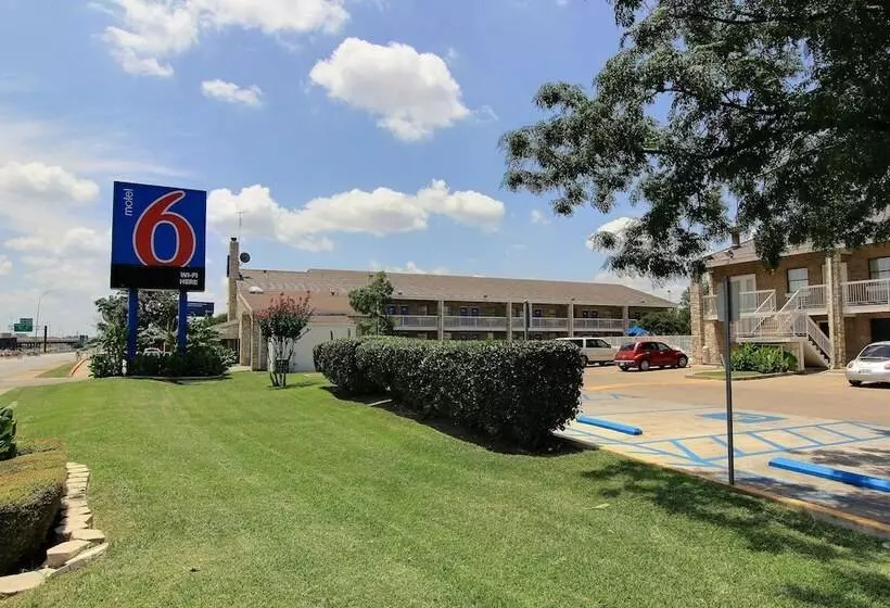 Motel 6 Austin, Tx  Central Downtown Ut