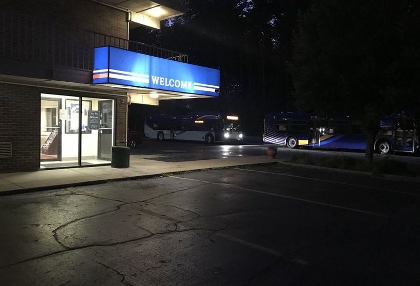 汽车旅馆  Key Inn Macedonia