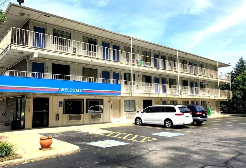 汽车旅馆  Key Inn Macedonia