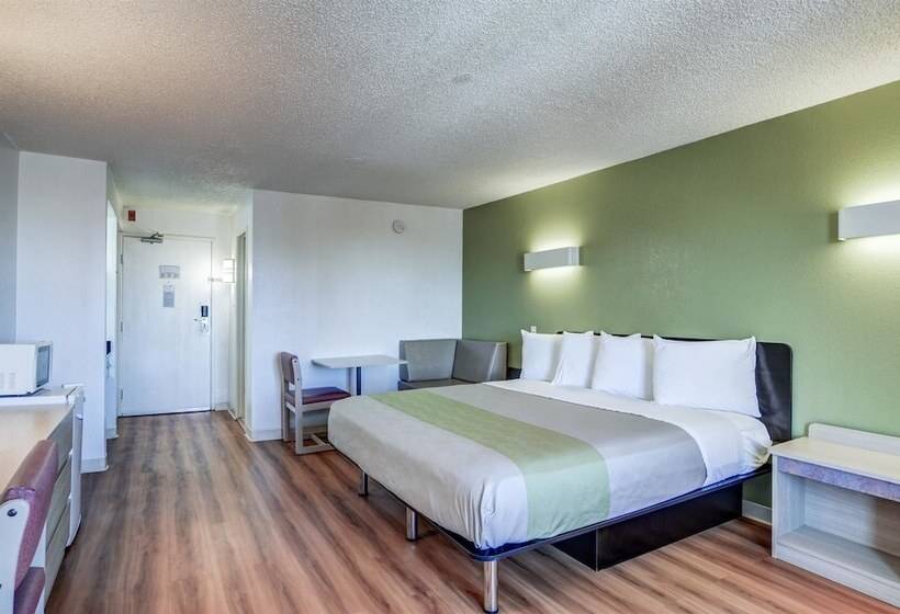 Motel 6 Greenwood Village, Co   Denver   South Tech Center