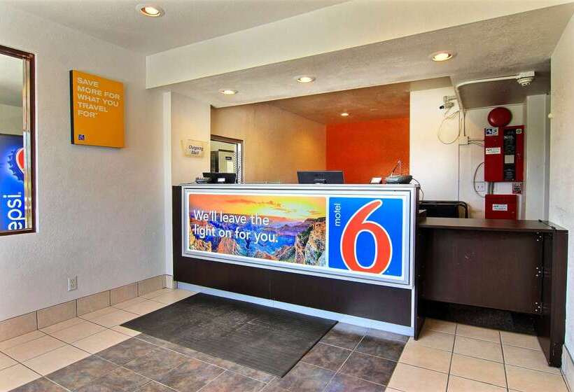 Motel 6 Kingsville, Tx