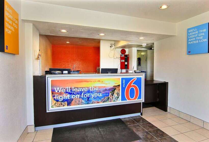 Motel 6 Kingsville, Tx