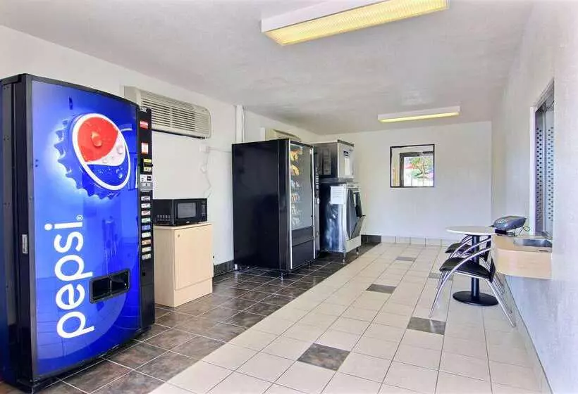 Motel 6 Kingsville, Tx