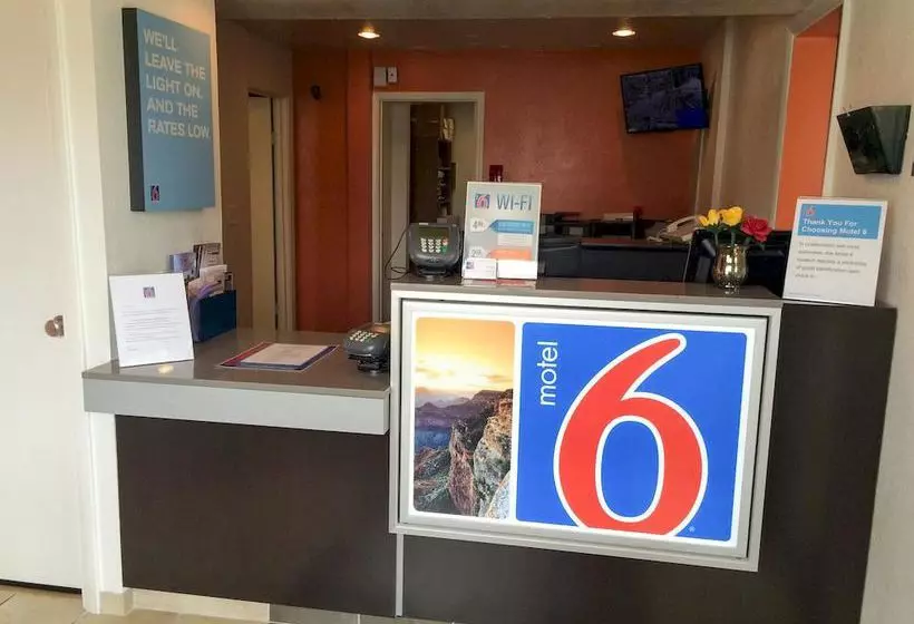 Motel 6 Oklahoma City - Airport