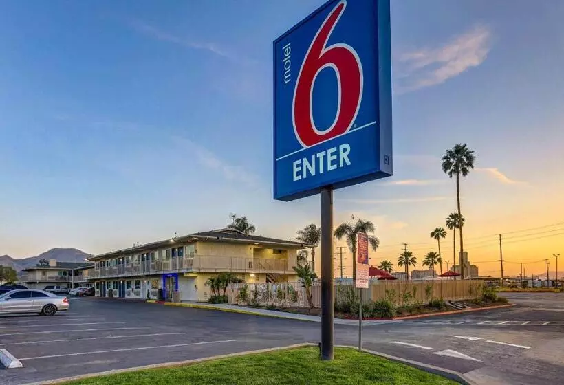 Motel 6 San Bernardino, Ca South