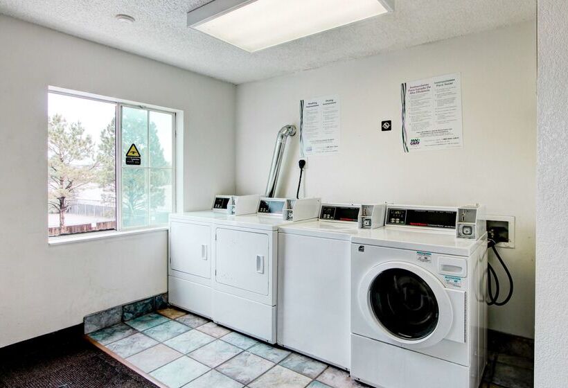 فندق على الطريق Park Inn By Radisson, Aurora