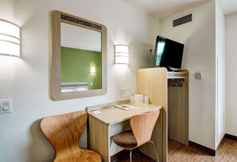 فندق على الطريق Park Inn By Radisson, Aurora